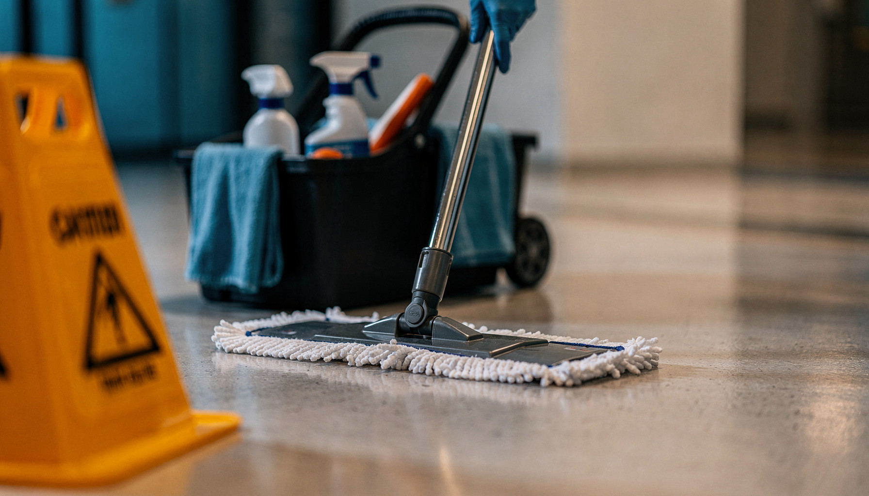 optimiza mi pagina web con animacion para atrapar la atencion de mis clientes https://www.gmgcleaningsolutions.net/ website preview